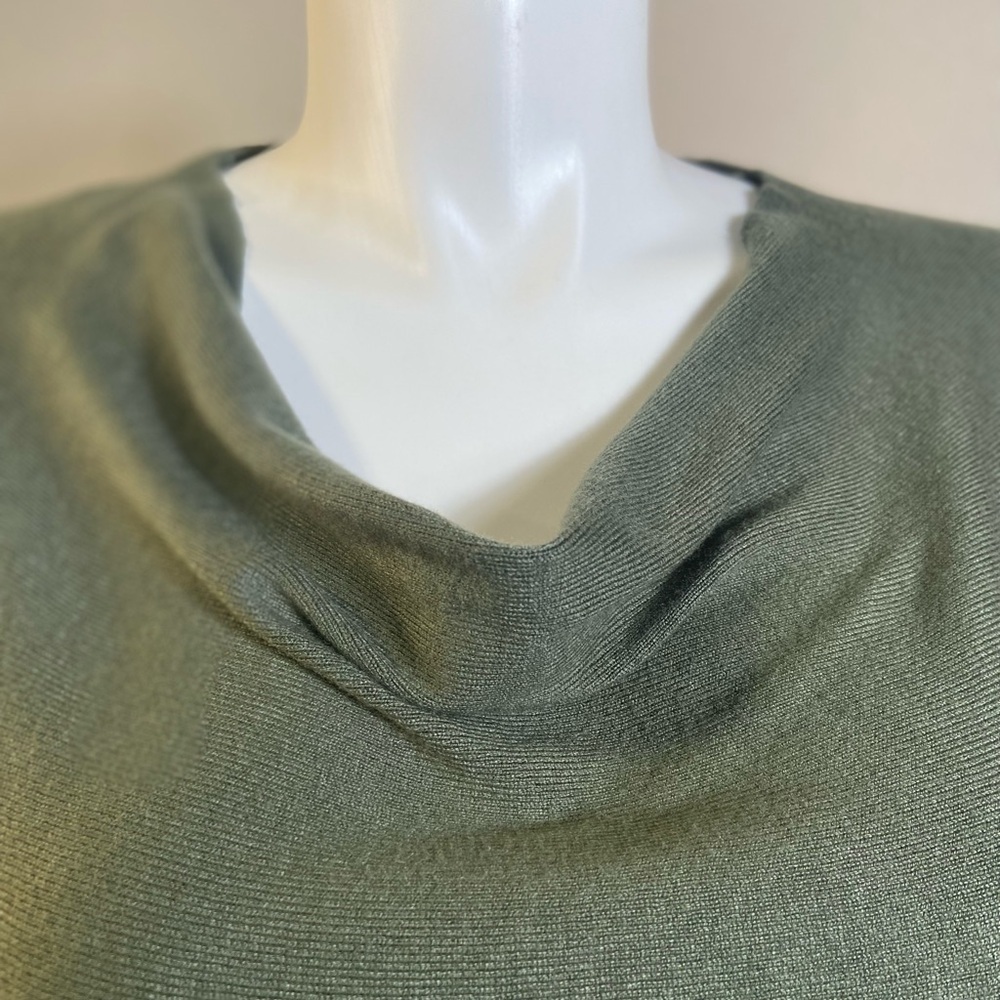 Ann Taylor~NWT~Soft~Olive Green~Cowl Neck~Drop Shoulder~Knit Sweater~Size L - Picture 3 of 10